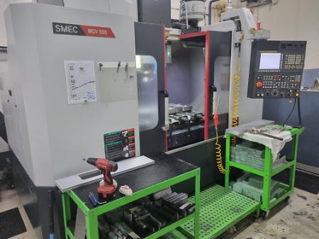 MCT MCV500 2017 XY-1050X540 BT40 12K
