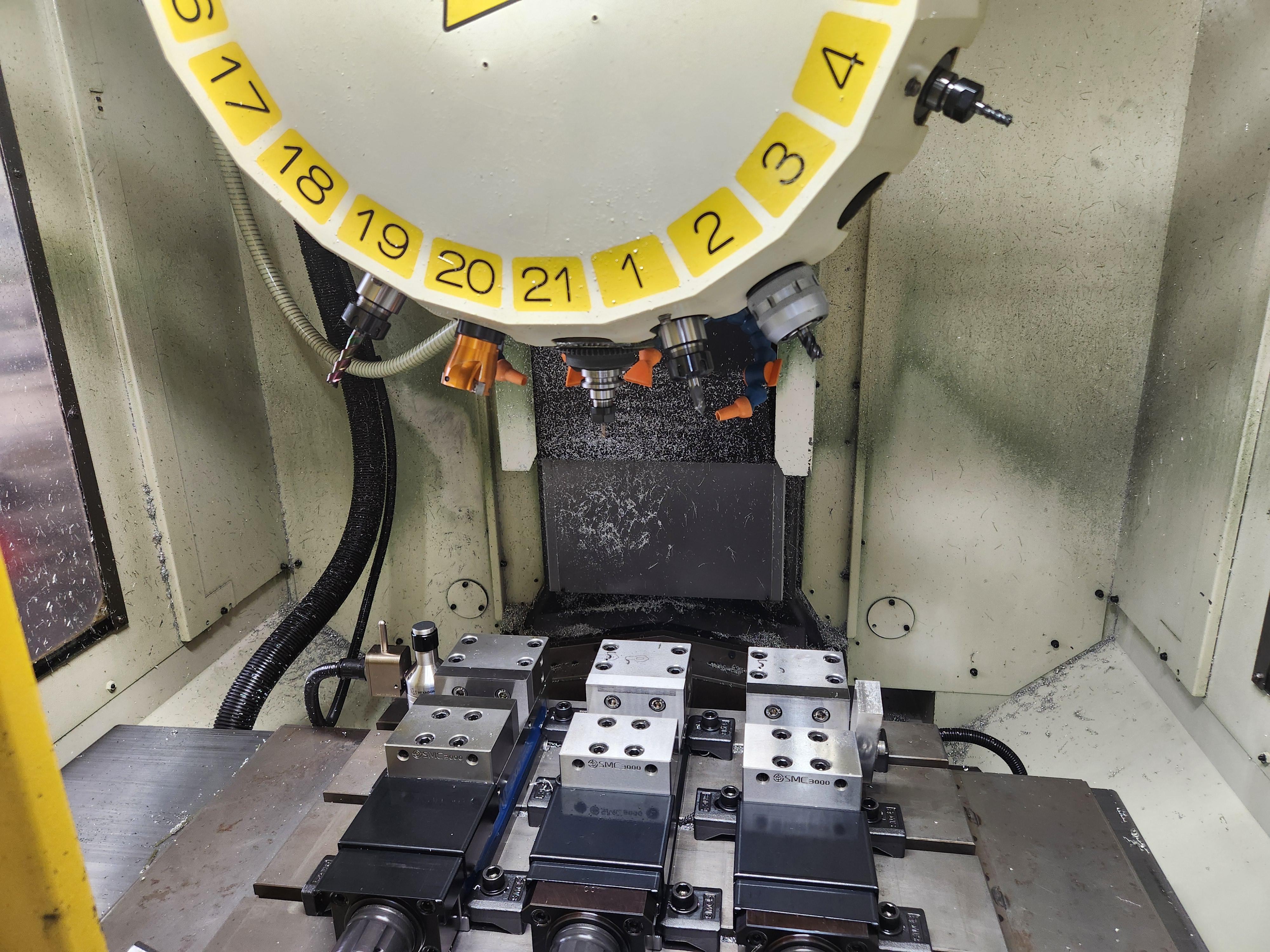 TAPPING CENTER a--T21iFe 10K