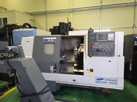 CNC LATHE 10" PL25A/500 2012