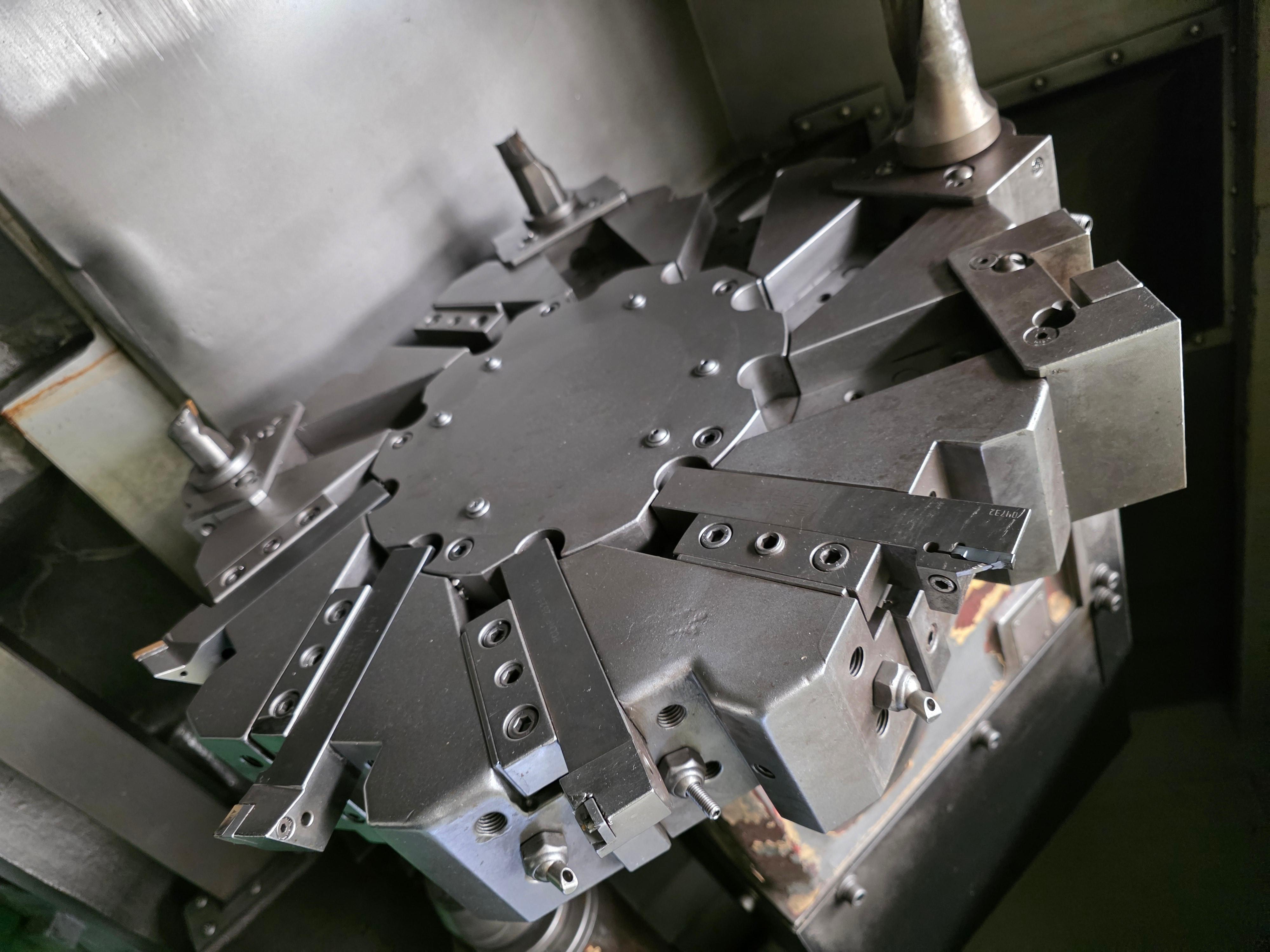 CNC LATHE 10" PL25A/500 2012