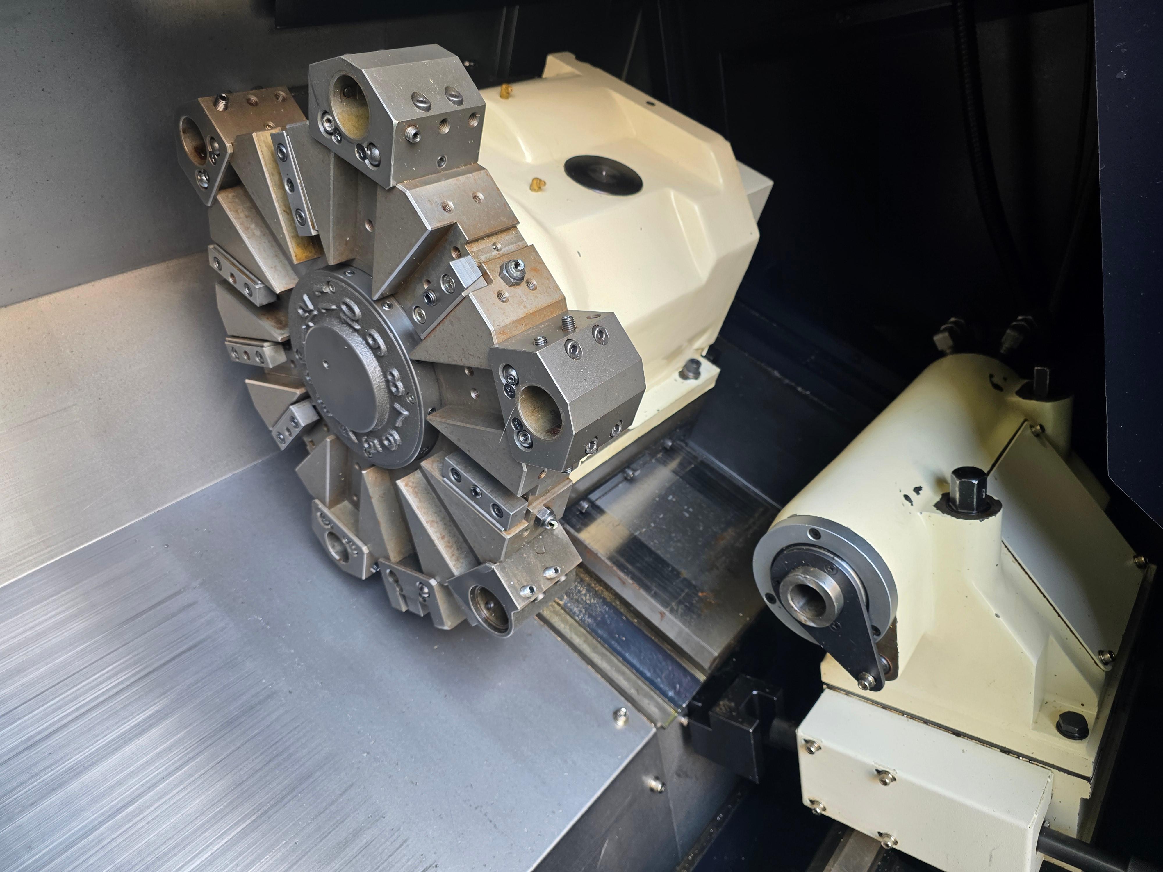 8" CNC LATHE HI-TECH 200AL 2017 LONG TYPE