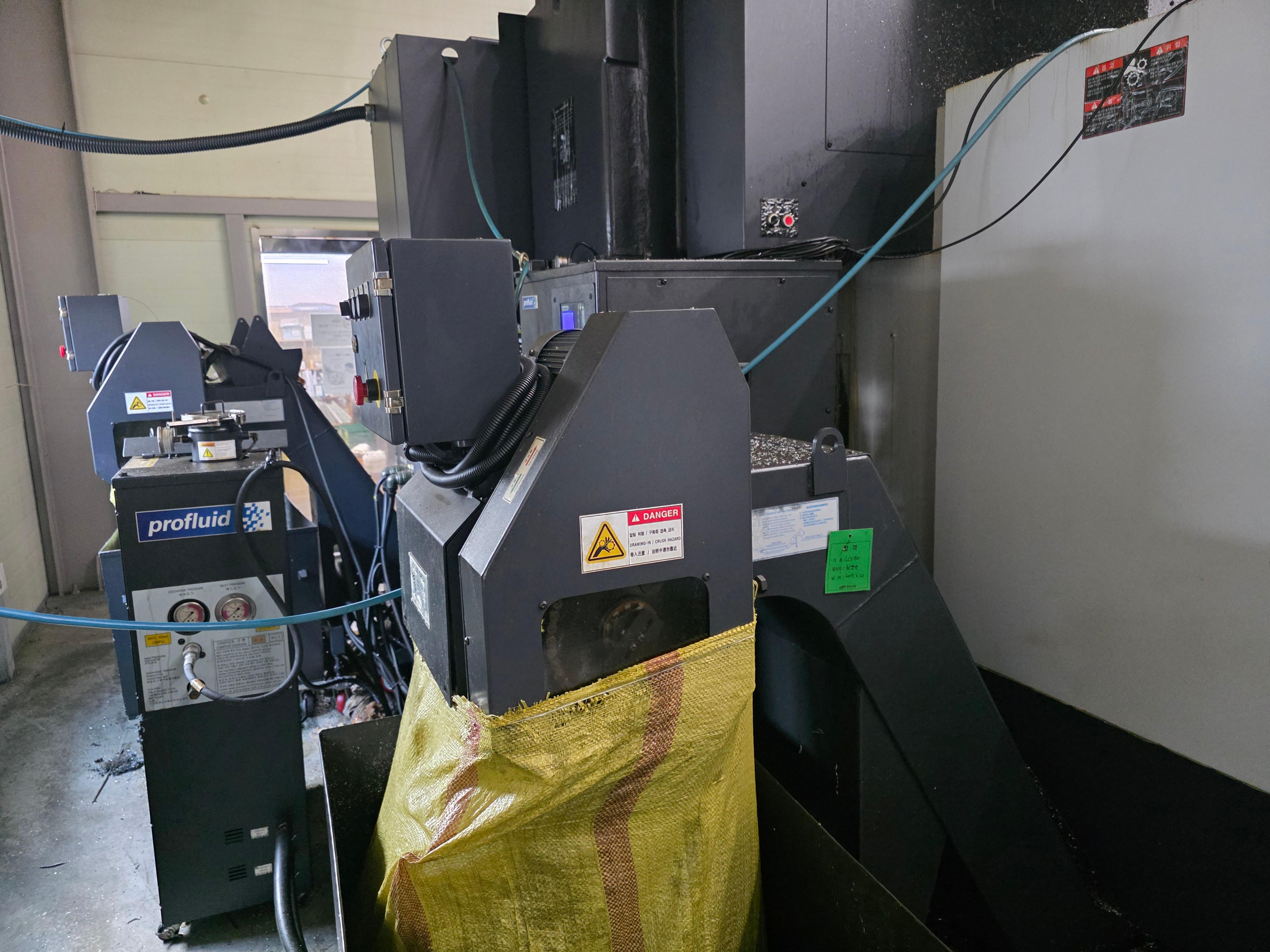 스맥 머시닝센터